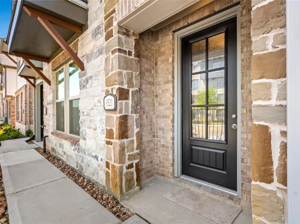9521 Towne Lake Pkwy, Cypress, TX 77433
