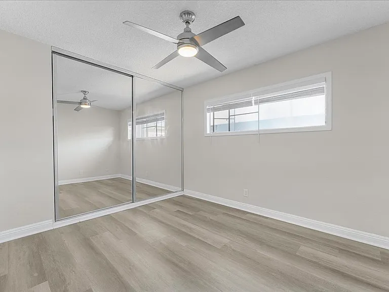 16935 S Vermont Ave #10 — Photo 6