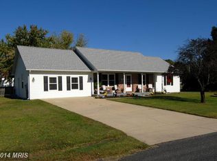 12866 Owens Dr, Waldorf, MD 20602