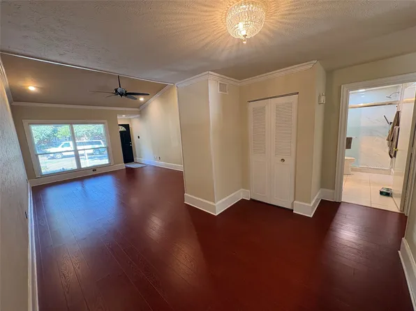 13632 Flagstone Ln, Dallas, TX 75240