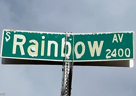 3rd image of 2280 S Rainbow Ave