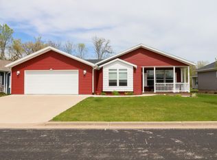 3521 Alexander Ave, Holmen, WI 54636