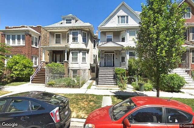 1st image of 2448 W Gunnison St #1