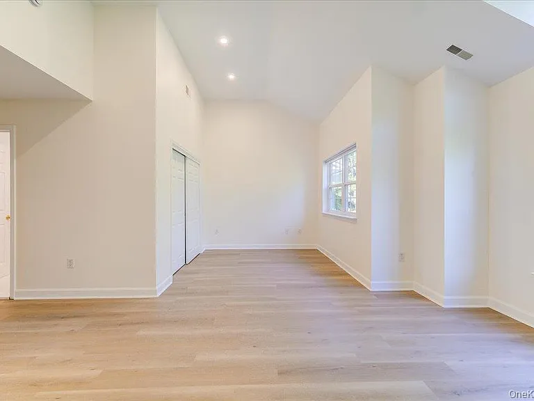 6204 High Ridge Ct — Photo 19