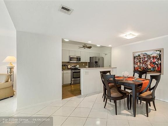 5th image of 3850 Galt Ocean Dr APT 1605