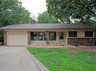 6 Hanley Cir, Bella Vista, AR 72715