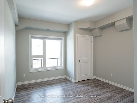 5th image of 143 Bloor St W #302