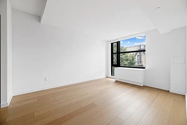 Rented by REAL New York | media 12