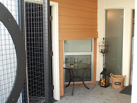 4th image of 2414 Yakima Ct