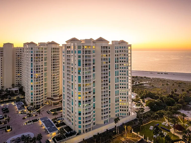 1170 Gulf Blvd #1105 — Photo 74