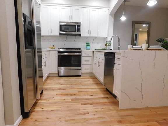3rd image of 1786 10th Ave NE #1