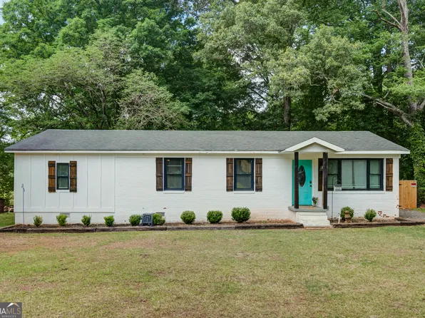 133 Davis Rd, Barnesville, GA 30204