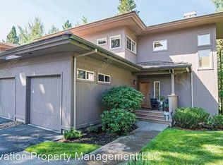 61875 Broken Top Dr APT 27, Bend, OR 97702