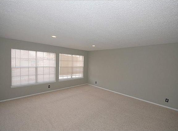 4th image of 5816 Pebble Beach Dr