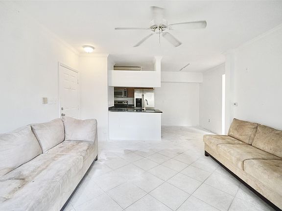 4th image of 6559 Emerald Dunes Drive #102