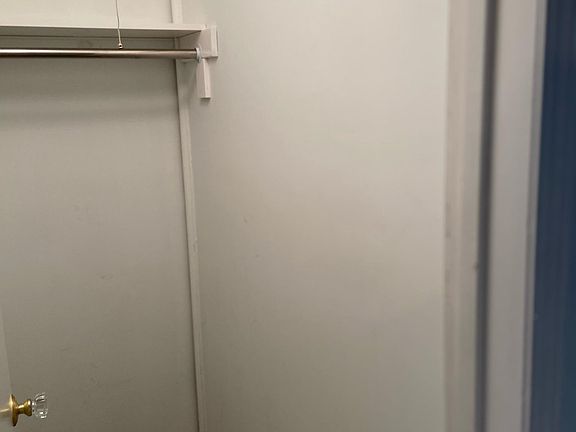 5th image of 515 N Humphrey Ave Floor 1