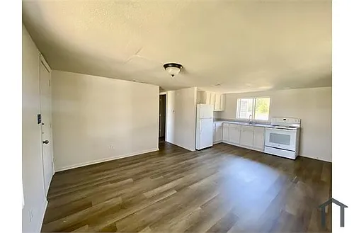 415 Jasmine Ln #415 Photo 1