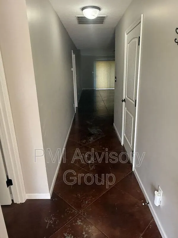 Building Photo - 2721 SE Taurus Ct