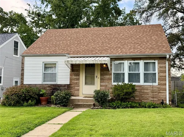 5230 Fairview Ave, Saint Louis, MO 63139
