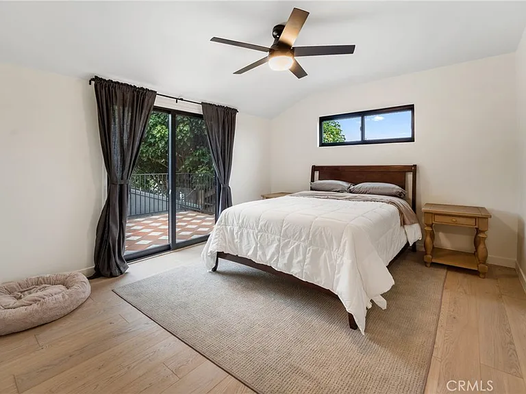 2428 Glyndon Ave — Photo 45