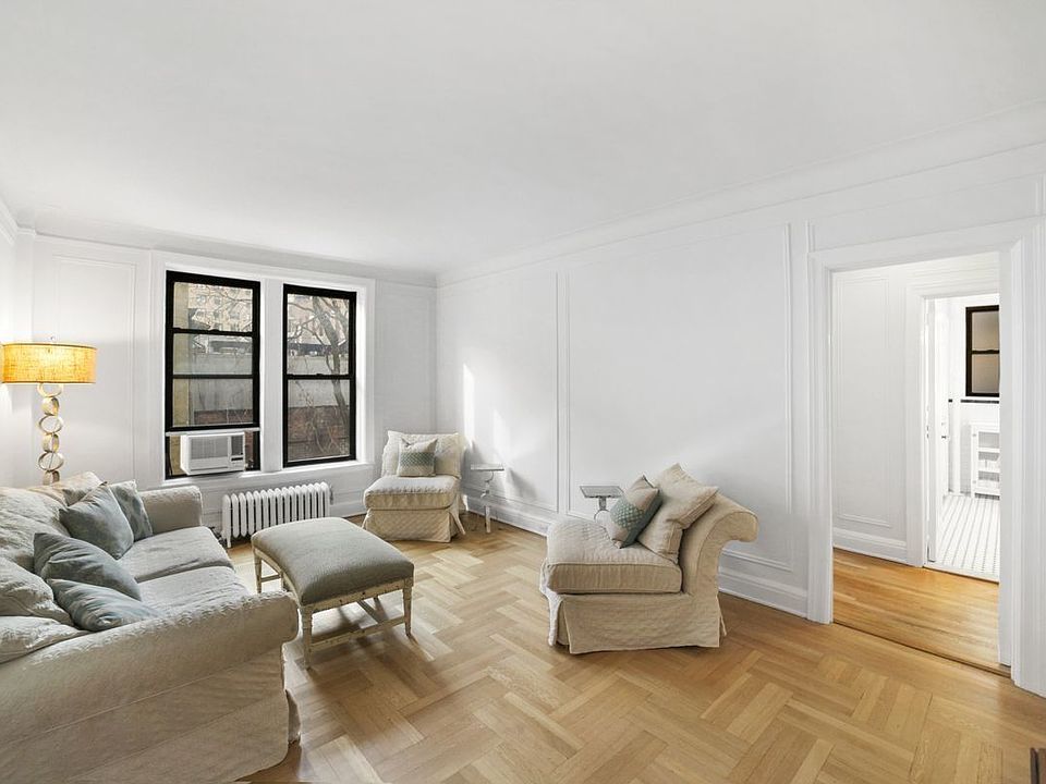 1st image of 240 W 75th St APT 4B