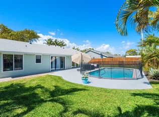 9404 Longmeadow Cir, Boynton Beach, FL 33436
