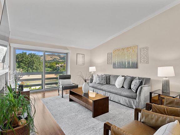 2nd image of 8452 Traminer Ct