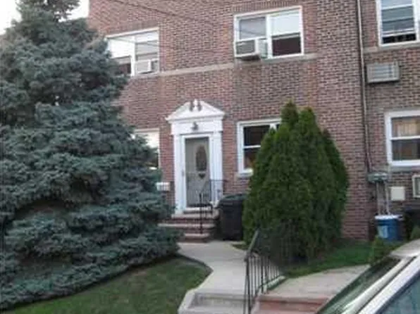 83 Dongan Ave Floor 2, Staten Island, NY 10314