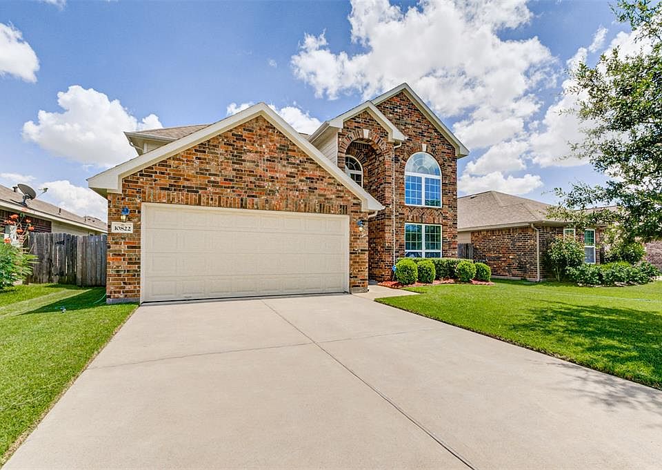 1st image of 10822 Barker View Dr