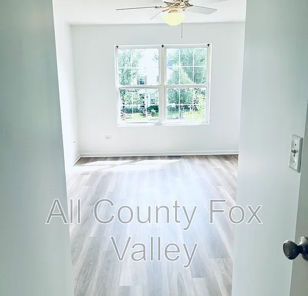 503 S Lakeside Ct — Photo 11