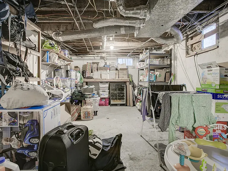 970 S Pearl St — Photo 31