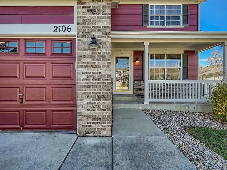 2106 Mountain Iris Dr — Photo 4
