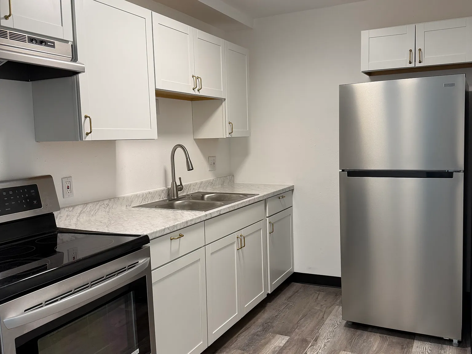 1 bed, 641 sqft, $875 — Photo 1