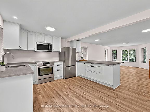 4th image of 1091 Fox Farm Rd