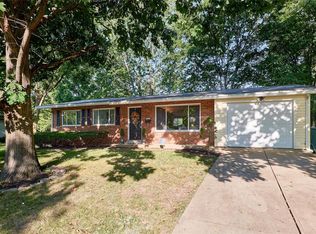3 Bon Vue Dr, Hazelwood, MO 63042