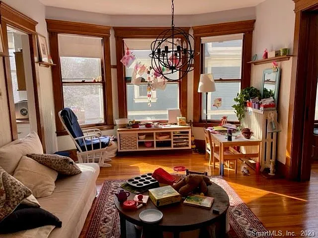 284 Willow St #2 — Photo 1