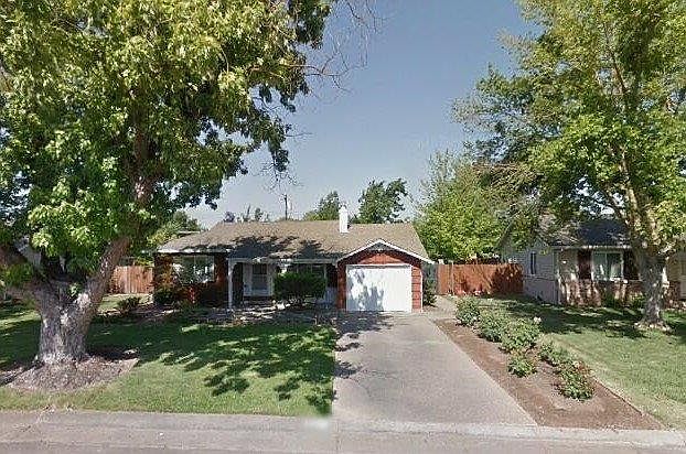 1st image of 2531 Castlewood Dr