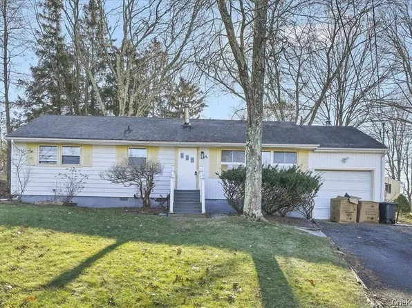 55 School Road, Monroe, NY 10950