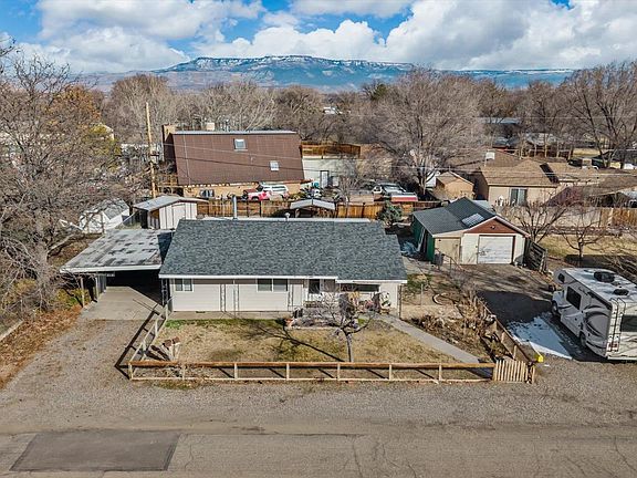 5th image of 306 Beaver St