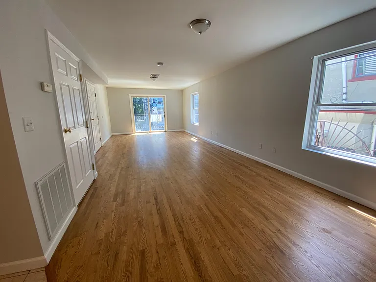 6007 Palisade Ave #1 — Photo 2