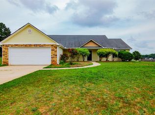 302 Anchors Way, Winder, GA 30680