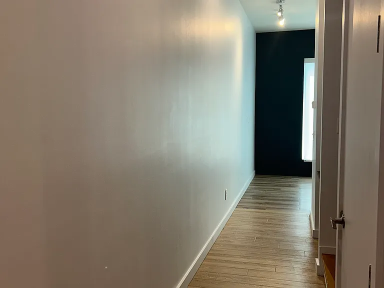 The Pearl — Photo 8