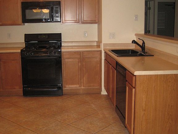 5th image of 5560 W Acacia Blossom Pl