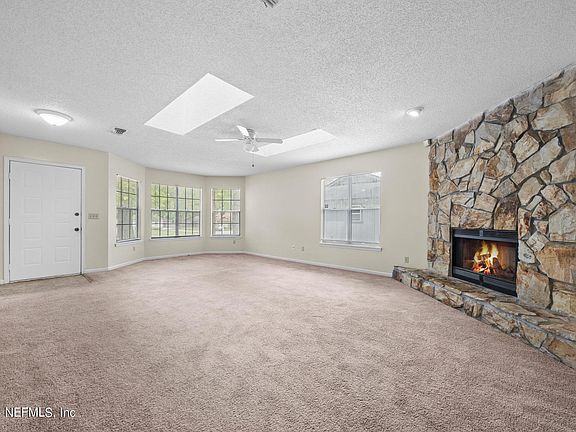 4th image of 8051 TOULON Court