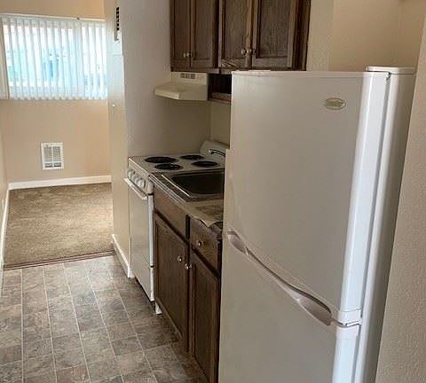 4th image of 610 2nd Ave W APT 103