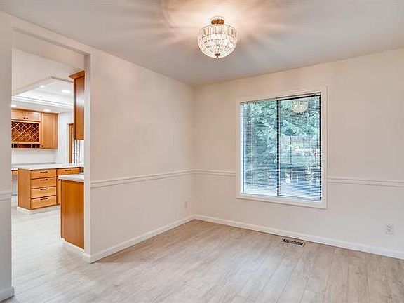 5th image of 8611 29th Street Ct E