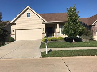 967 Ridgepointe Place Cir, Lake Saint Louis, MO 63367