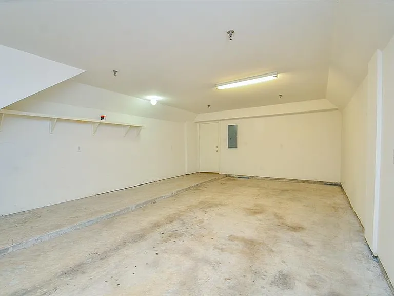 11315 S Main St #1-301 — Photo 30