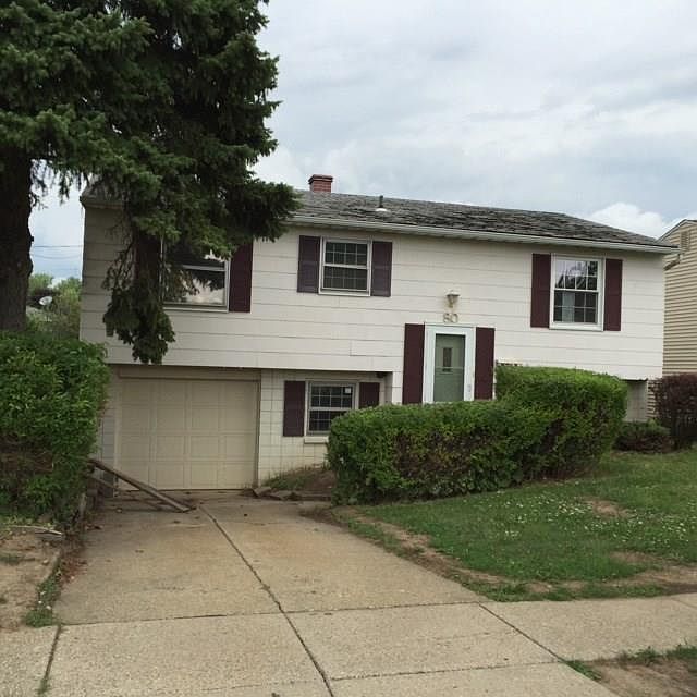 1st image of 80 E Toulon Dr