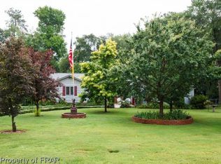 5810 Dobson Dr, Fayetteville, NC 28311